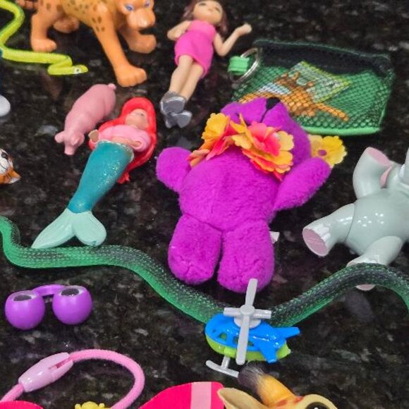 Goody Bag of Small Toys! - Picture 3 of 5